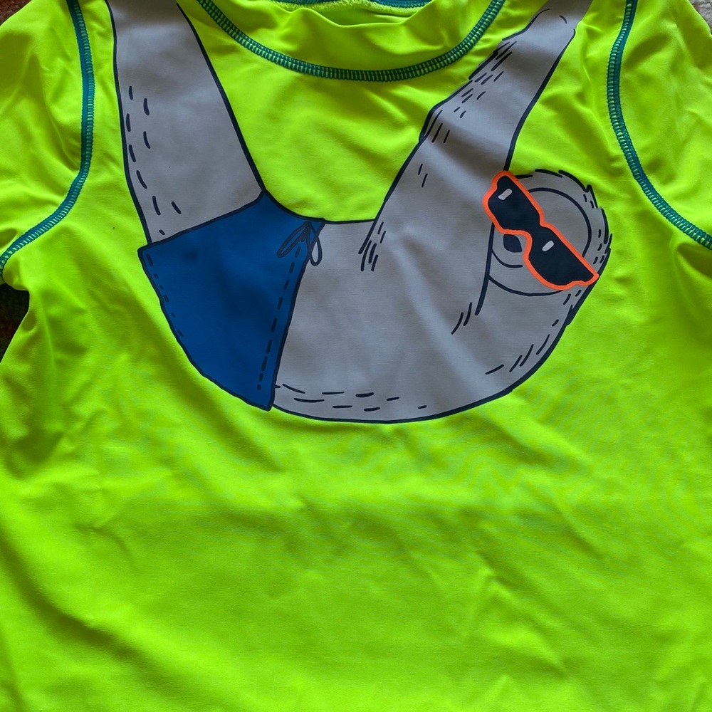 Carter’s rash guard